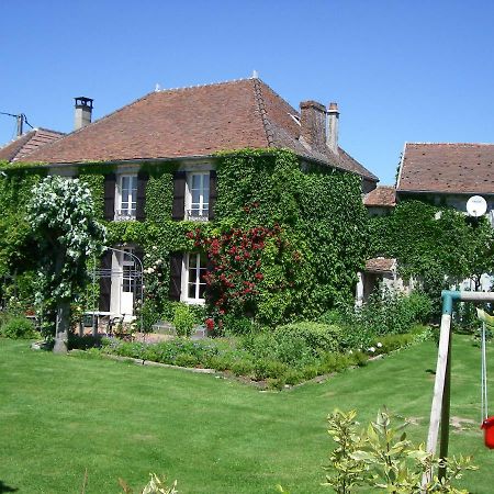 La Ferme Le Merger Acomodação com café da manhã La Ferté-Gaucher Exterior foto