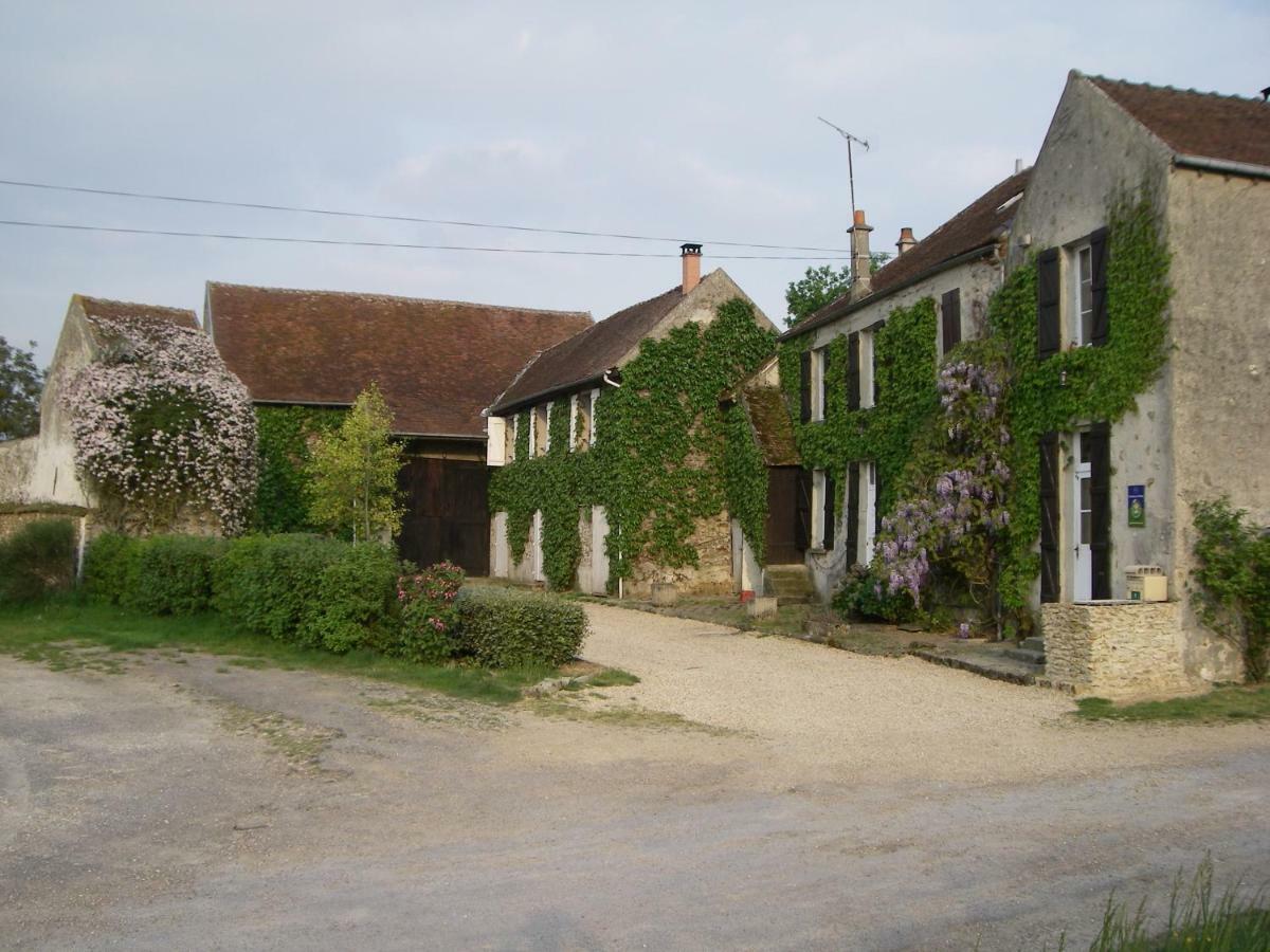 La Ferme Le Merger Acomodação com café da manhã La Ferté-Gaucher Exterior foto