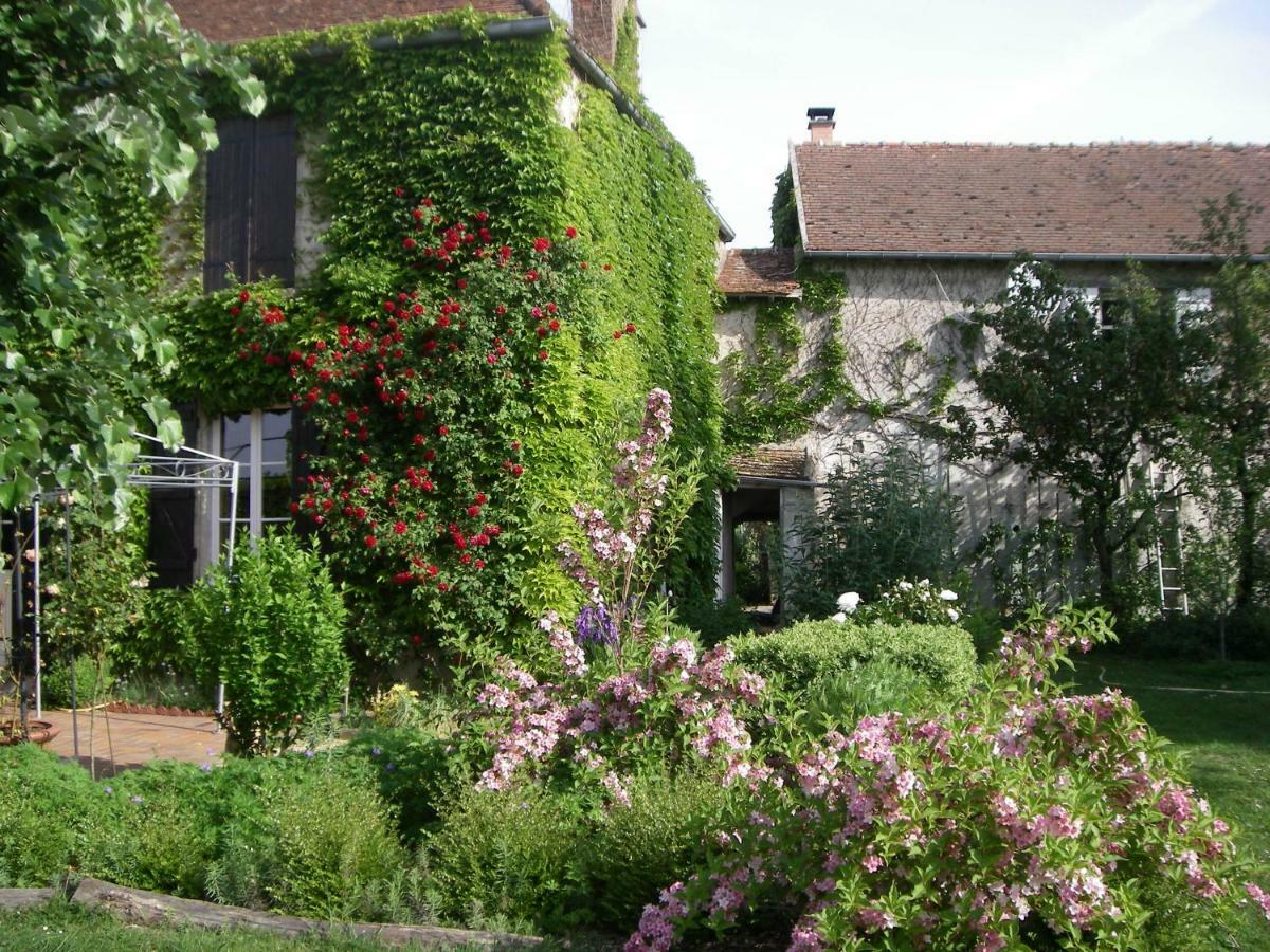 La Ferme Le Merger Acomodação com café da manhã La Ferté-Gaucher Exterior foto